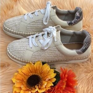 Espadrille Lace Up Sneakers Sz 6 Shaelyn Memory Foam NEW! FIRM!